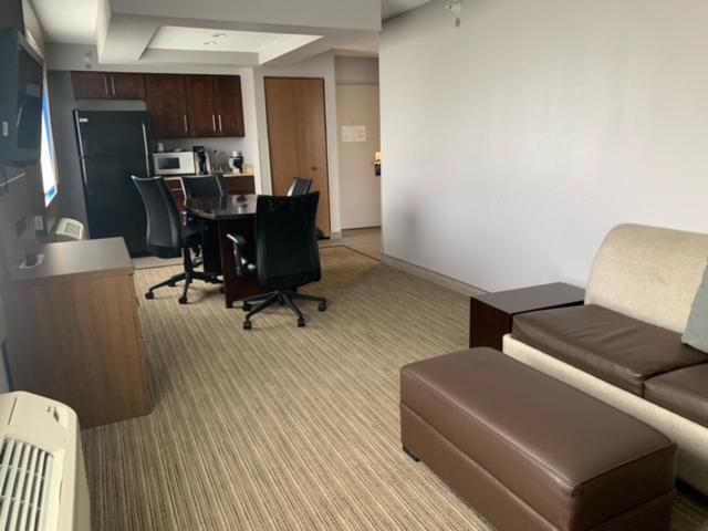 Express By Ihg Hotel Adrian