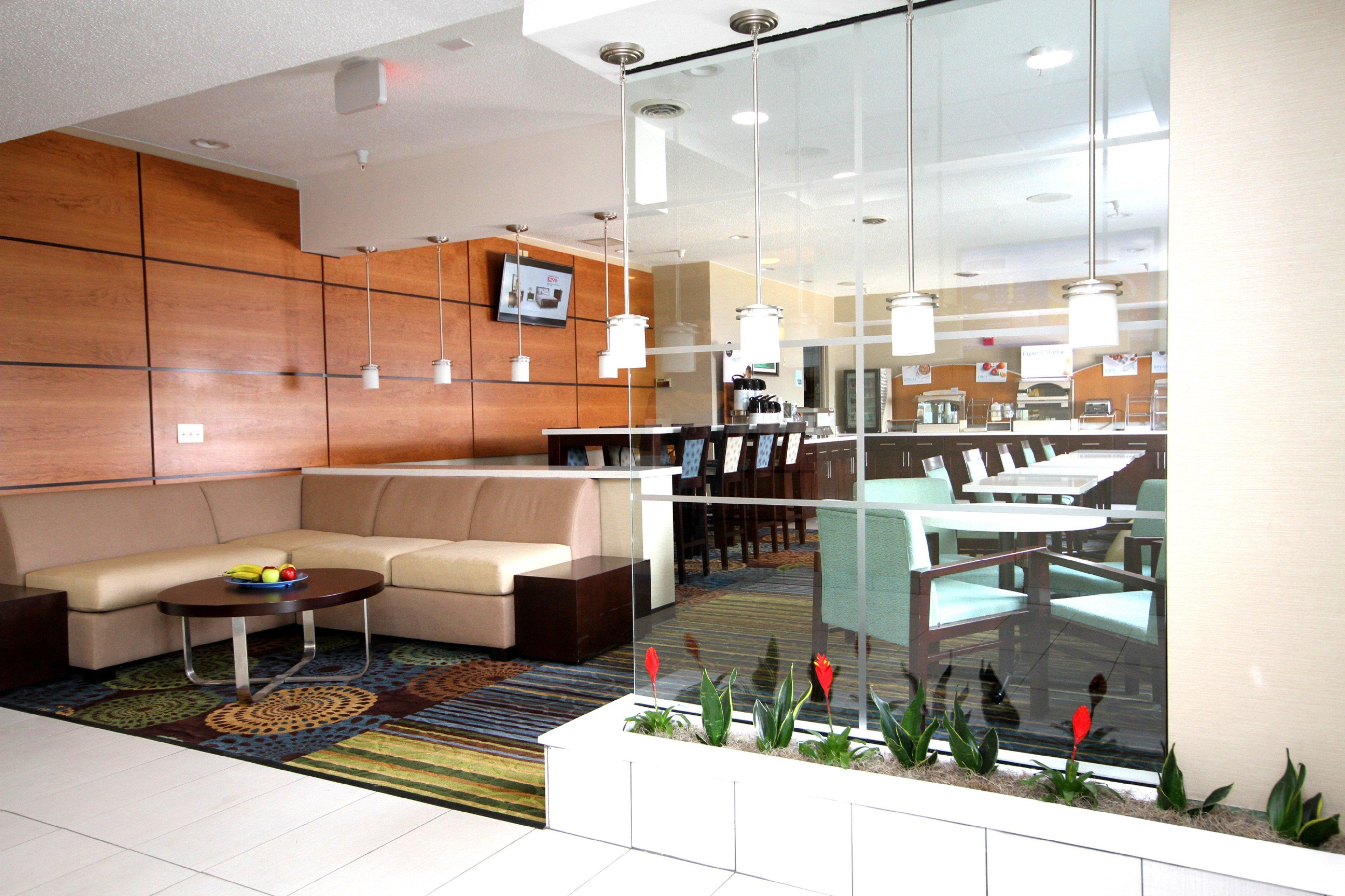 Express By Ihg 2* Adrian